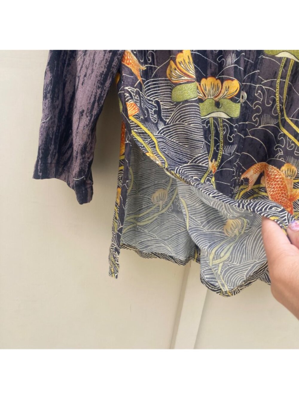 Citron Santa Monica Tunic Top Long Sleeve Koi Fish - Picture 4 of 13